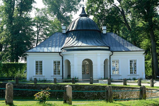 קוּרוֹזְבֶנְקִי (Kurozwęki) - מתחם הארמון