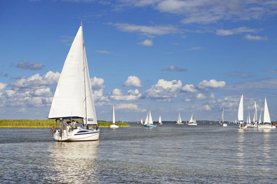 שיט מפרשיות על הקרח במאזורי (Mazury)